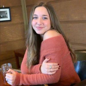 Meet your Posher, Nikki